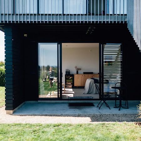 Black Estate B & B Waipara Екстериор снимка